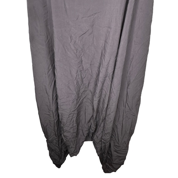 Auxo Collection Romper - Picture 3 of 6